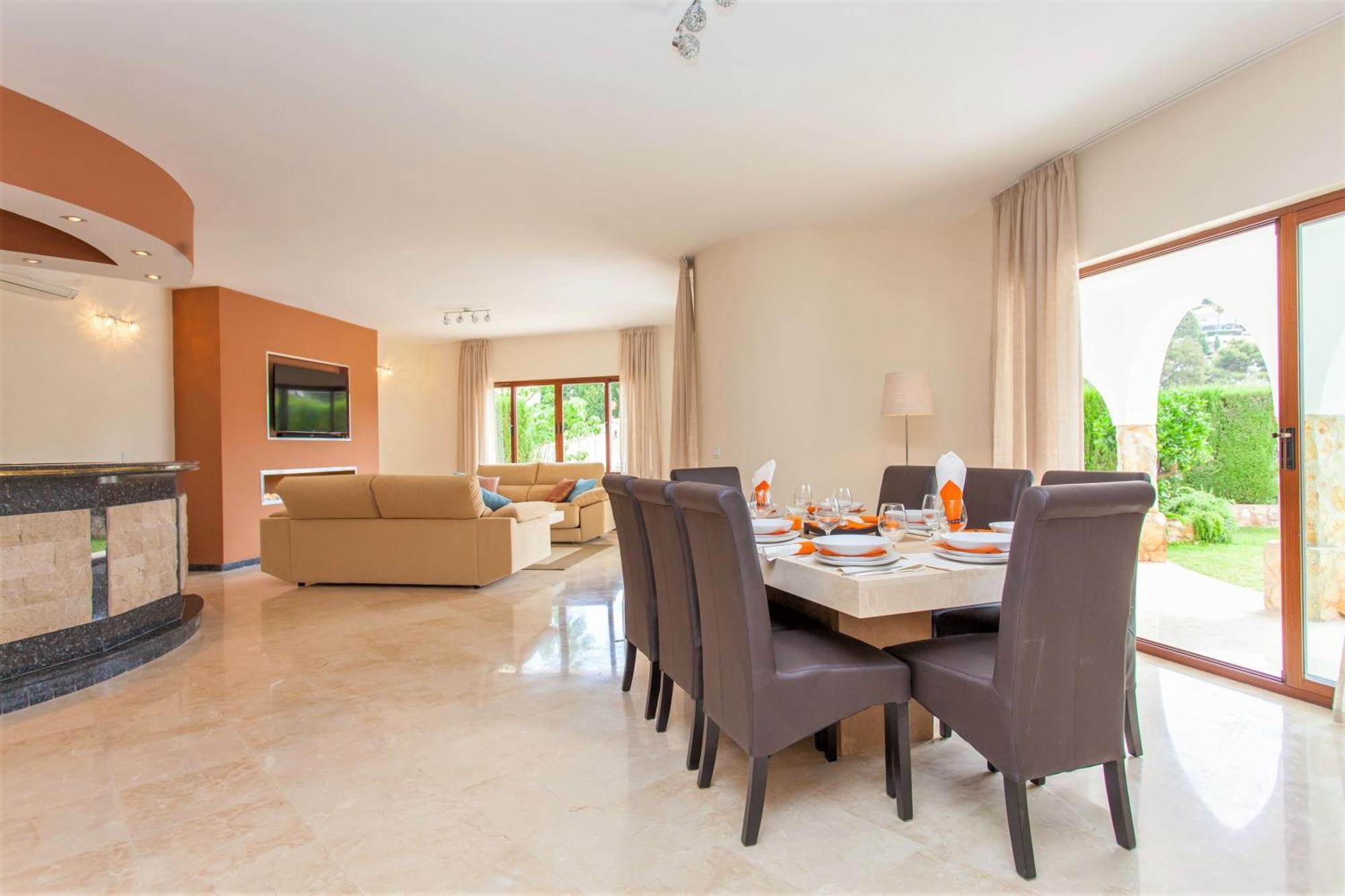 Summer Offers! Fabulous Luxury Villa Near The Beach Sleeps 8 Benalmadena Exterior photo