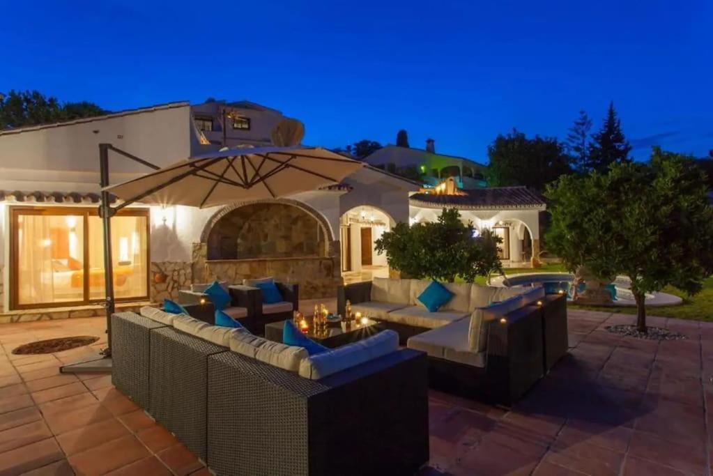 Summer Offers! Fabulous Luxury Villa Near The Beach Sleeps 8 Benalmadena Exterior photo
