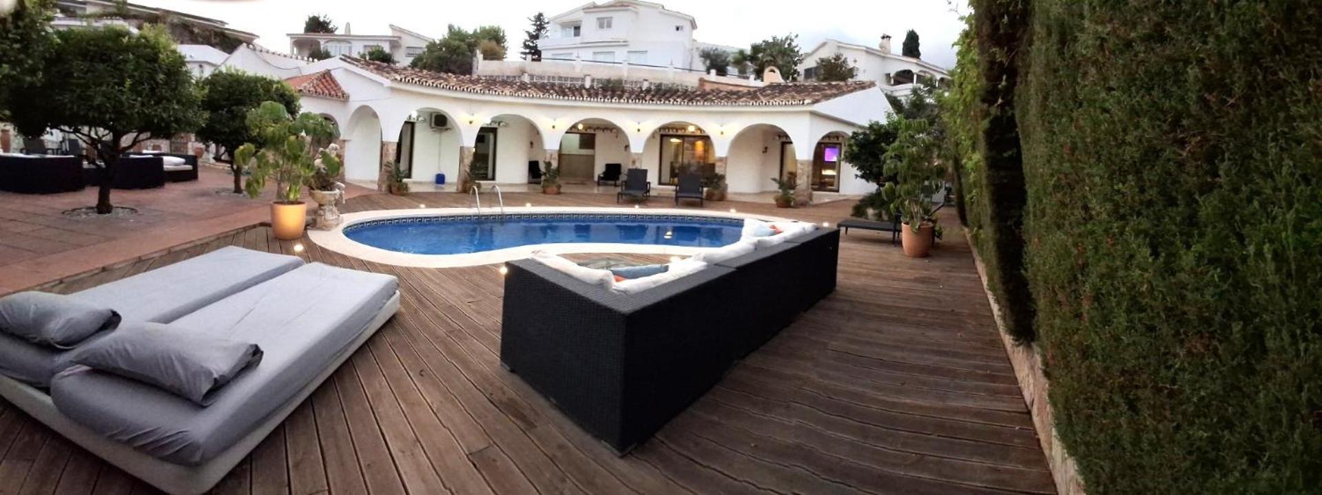 Summer Offers! Fabulous Luxury Villa Near The Beach Sleeps 8 Benalmadena Exterior photo