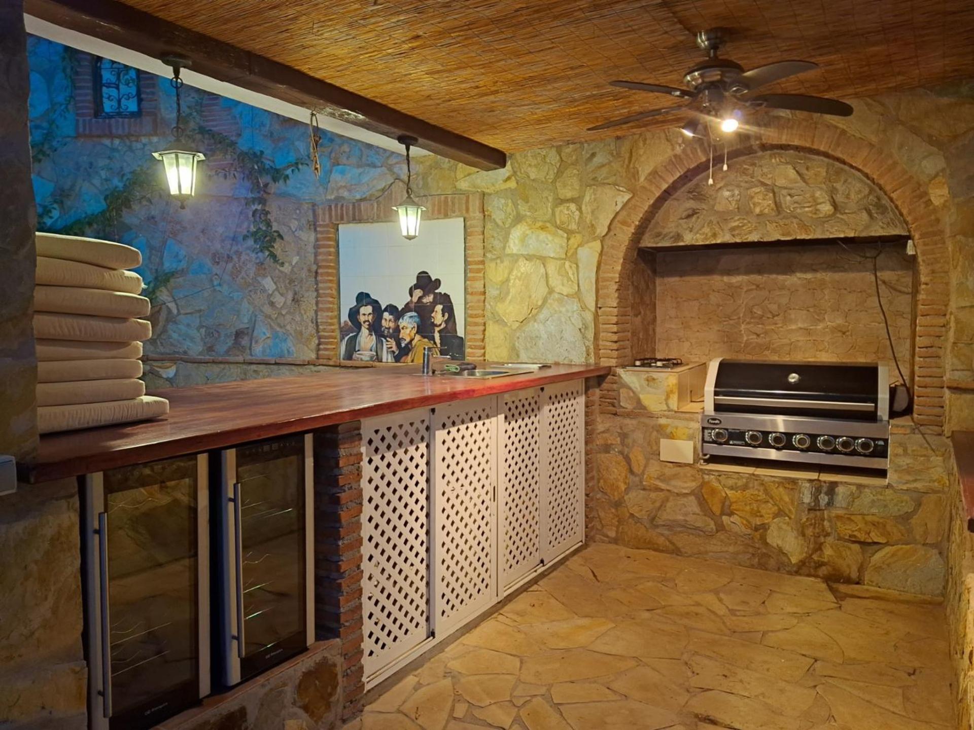 Summer Offers! Fabulous Luxury Villa Near The Beach Sleeps 8 Benalmadena Exterior photo