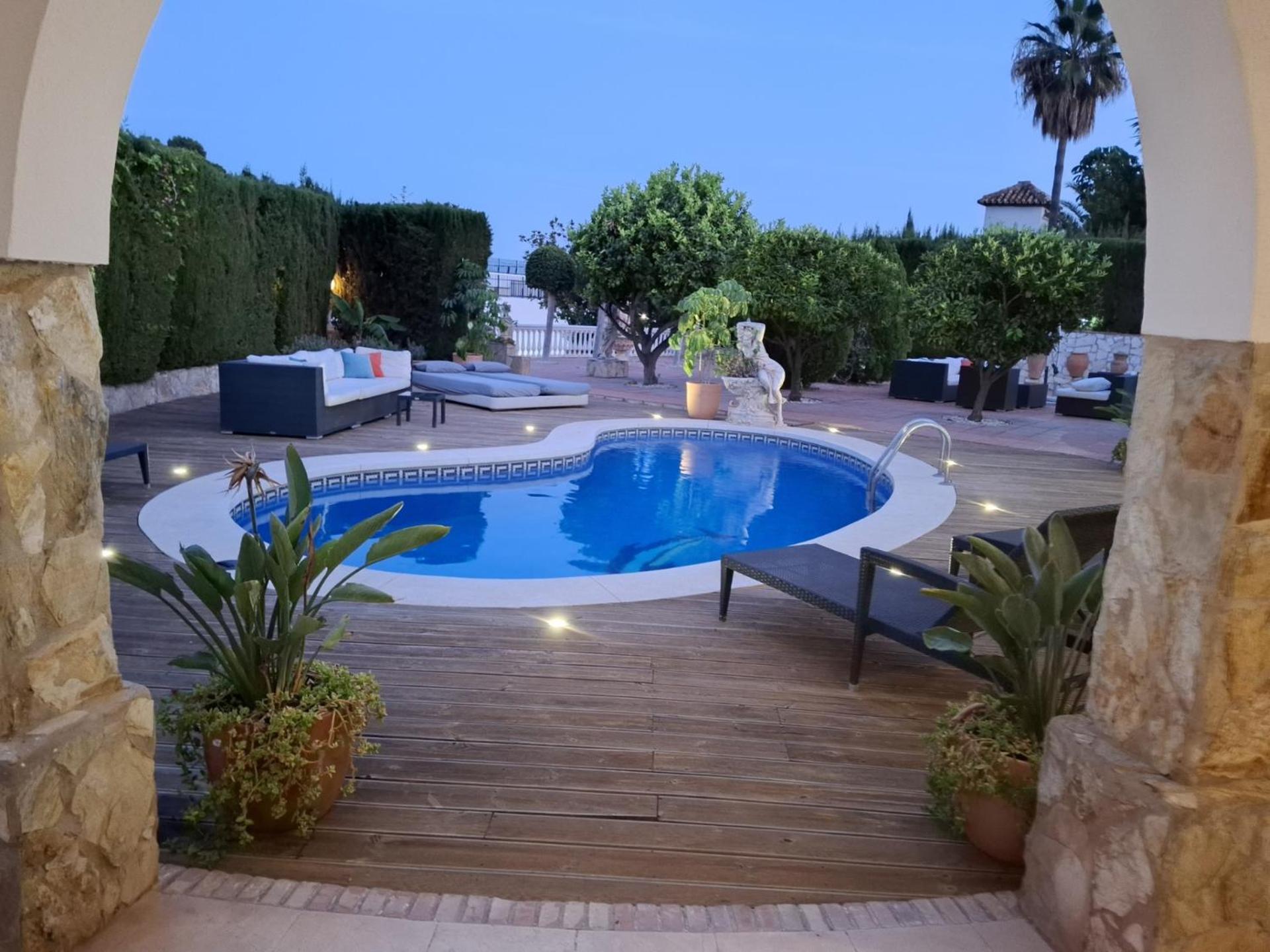 Summer Offers! Fabulous Luxury Villa Near The Beach Sleeps 8 Benalmadena Exterior photo